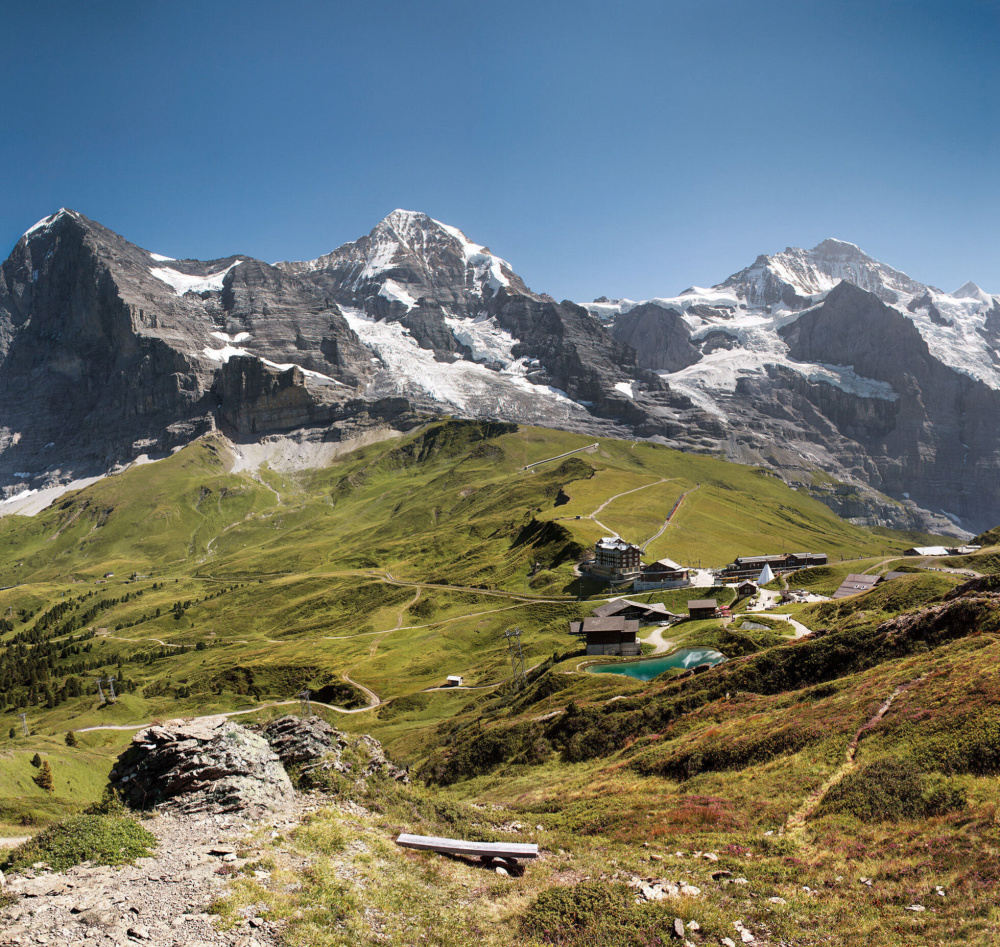 Kleine scheidegg bahnhof eiger moench jungfrau sommer