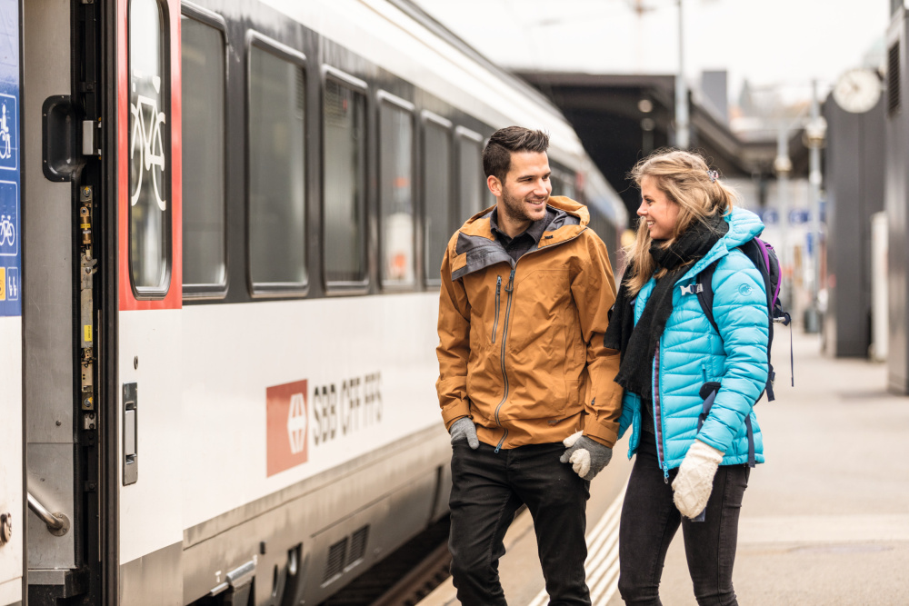 ST 3x2 Zuerich couple at HB Perron 40905